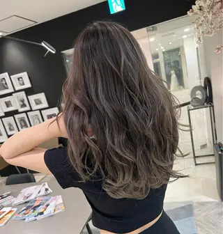 セミロング カラー 🇺🇸海外デザイン iCON TOKYOのヘアスタイル
