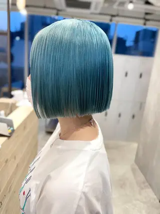 ショート カラー ハイトーン×レイヤー ／遠藤将太のヘアスタイル