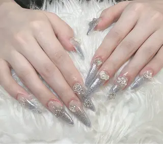 ネイル D-BEAUTY Nailsalonのネイルデザイン