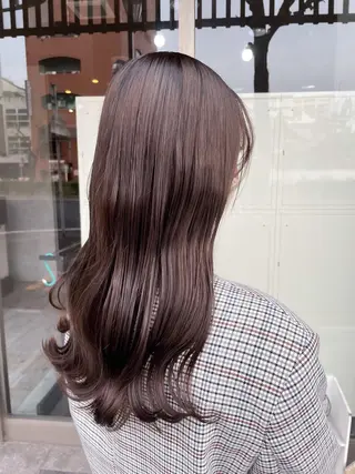 セミロング カラー ヘアアレンジ イワタ マハ/ minim hairのヘアスタイル