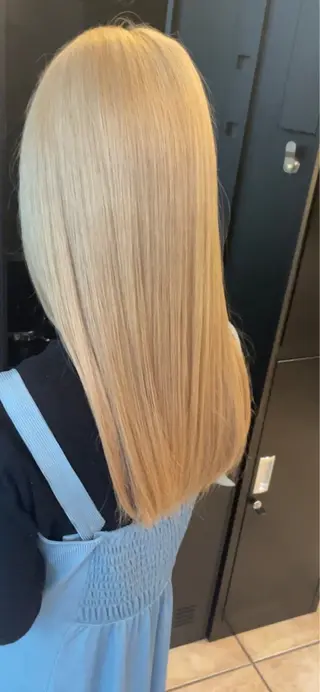 ロング カラー ACTION心斎橋店 Lisaのヘアスタイル