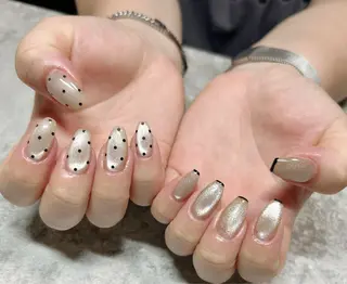 ネイル Nanala. LUNAのネイルデザイン