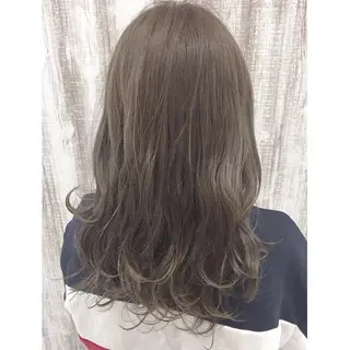 ロング カラー ヘアアレンジ 透明感♡︎♡︎ 佐々木早苗のヘアスタイル