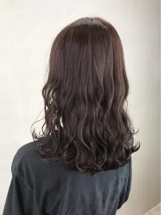 ミディアム yui .のヘアスタイル