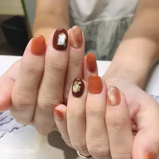 ネイル ガレンドウ 白澤 愛子のネイルデザイン