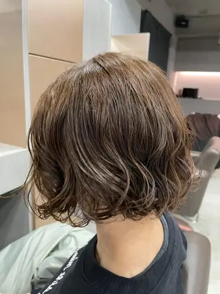 ミディアム カラー パーマ 吉田一輝 外国人パーマのヘアスタイル