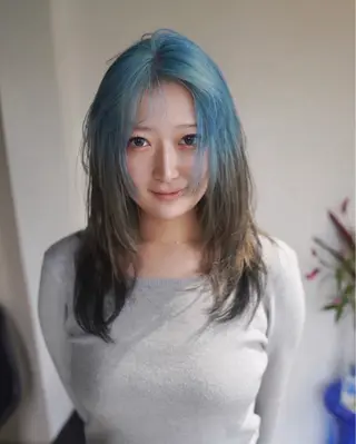 カラー airi໒꒱·ﾟ /デザインカラーのヘアスタイル