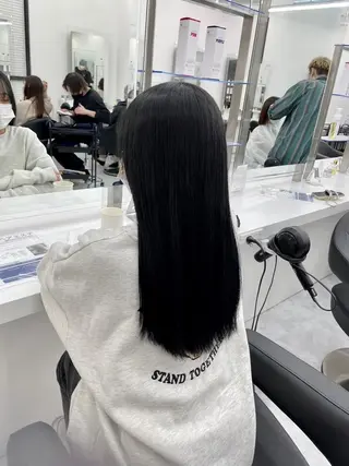 カラー 透明感カラー🌿 yuika🤎🍨のヘアスタイル