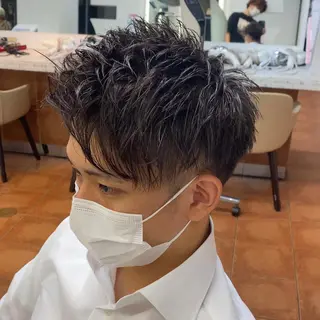 メンズ ショート/レイヤー カット/服部タカノリのヘアスタイル