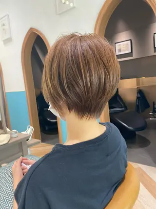 ショート カラー 似合わせ/小顔カット 🔷山方直也のヘアスタイル