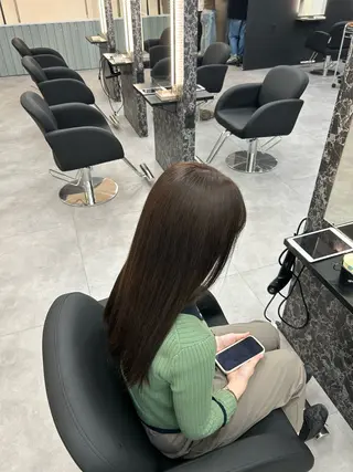 カラー 山田 航平のヘアスタイル