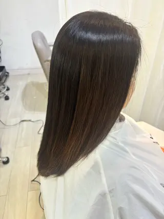 秋田 亜由美のヘアスタイル