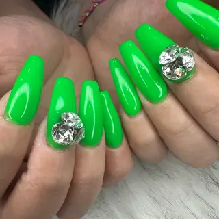 ネイル ~Starliy~ 三重県津市のネイルデザイン