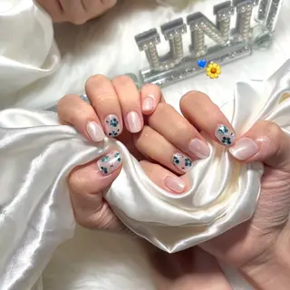 ネイル uni. Harukaのネイルデザイン