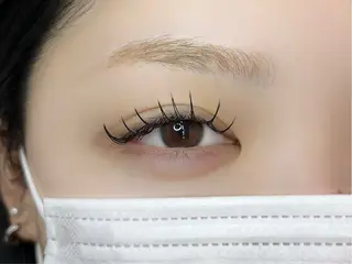 マツエク・マツパ eyelash&eyebrow salon mude所属・koharu ︎︎のマツエク・マツパデザイン