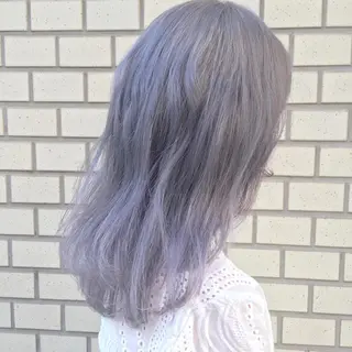 セミロング カラー パーマ ヘアアレンジ ハイトーン特化🤍 浦住のヘアスタイル