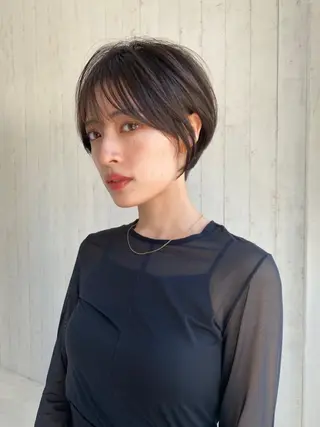 ショート レイヤー/ショート/ 山見陽のヘアスタイル