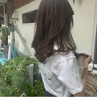 ロング カラー stylist店長 岡本真依のヘアスタイル