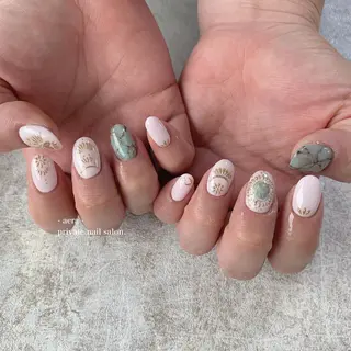 ネイル AERA nail shino🐱⸝꙳のネイルデザイン