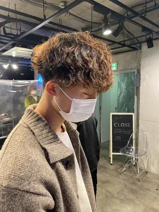 パーマ メンズ エフェクトブリーチ 🌟前澤啓太朗のヘアスタイル