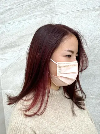 セミロング カラー 中川 茜里のヘアスタイル