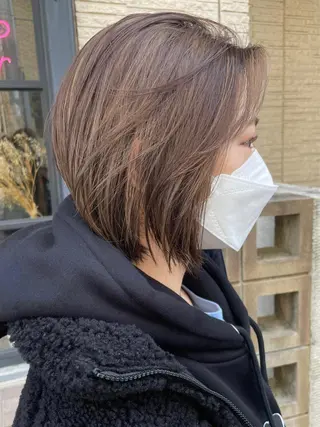 ショート カラー 【aini天王寺】 𝐚𝐢𝐫𝐢✂︎のヘアスタイル
