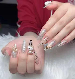 ネイル Lenie Nail Salonのネイルデザイン