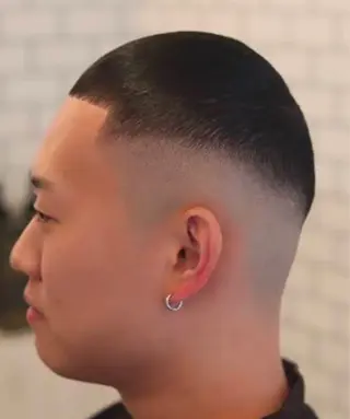 ショート パーマ .HIROSHI .のヘアスタイル