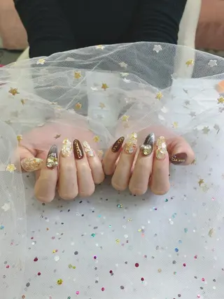ネイル 🦋ネイルサロン ブラン🌈ゆりのネイルデザイン