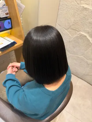 ミディアム 吉川沙知 /ナチュラルカラーのヘアスタイル