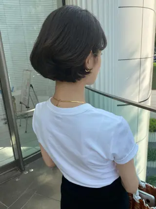 ミディアム カラー Lolonois梅田 スタッフのヘアスタイル