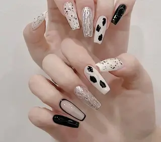 ネイル lucky nail 歌舞伎町のネイルデザイン