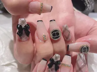 ネイル VIVIAN リサのネイルデザイン