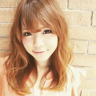 ミディアム セミロング tuuli トゥーリのヘアスタイル