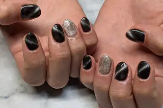 ネイル 三谷 さやかのネイルデザイン