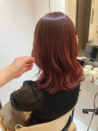 ミディアム ✨色持ちの良い艶 カラー✨蟹江真世のヘアスタイル