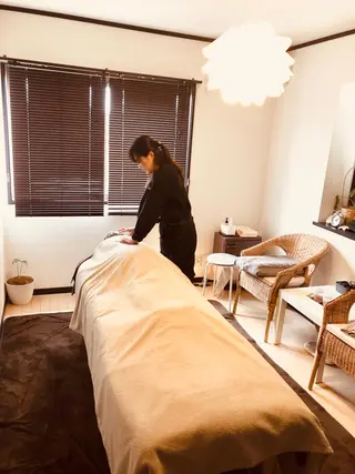 Lomilomi Sun所属・佐々木 早苗のエステ・リラクイメージ