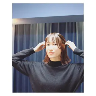 ミディアム カラー 中野 誠子のヘアスタイル