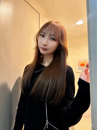 ロング 🍎デザインカラー /カエデ🍎のヘアスタイル