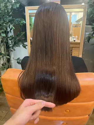 ロング ⚪️髪質改善 縮毛 店長 コウ⚪️のヘアスタイル