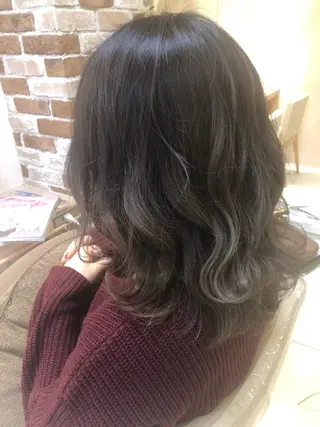 カラー 中川 あすきのヘアスタイル