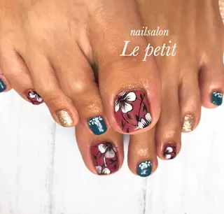 ネイル 石野 広佳のネイルデザイン