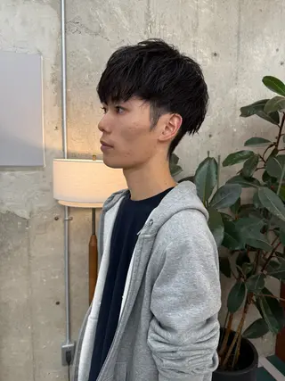 メンズ ボブ/ハイトーン YUIのヘアスタイル