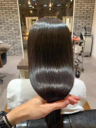 ロング カラー 地毛風ストレート/ 髪質改善/榎本流行のヘアスタイル