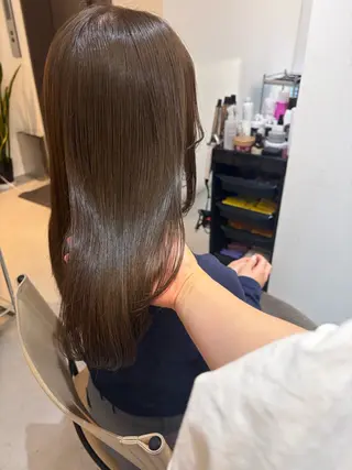 セミロング ✨色持ちの良い艶 カラー✨蟹江真世のヘアスタイル
