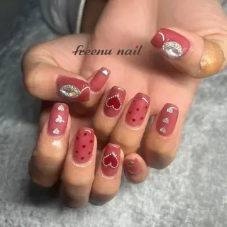 ネイル freenu nail【24H】のネイルデザイン