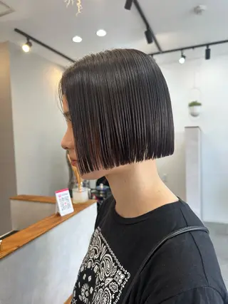 ショート juna🌺/海外 ヘア/ハイトーンのヘアスタイル