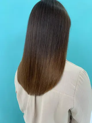 セミロング onishi yoshinaoのヘアスタイル