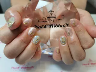 ネイル ネイルリボン 受付スタッフのネイルデザイン
