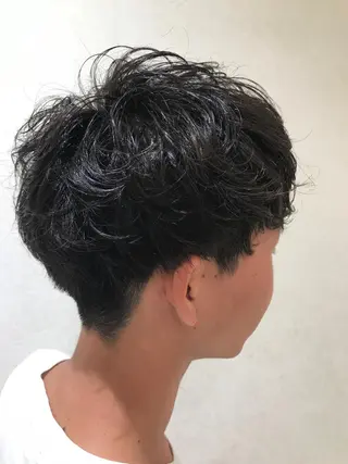 ショート パーマ メンズ Vir by browのヘアスタイル